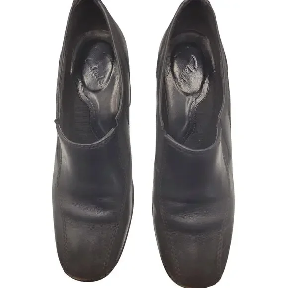 Clarks Womens Black Loafers Leather Slip on Block Heel 2" Sz 8 - Picture 7 of 10